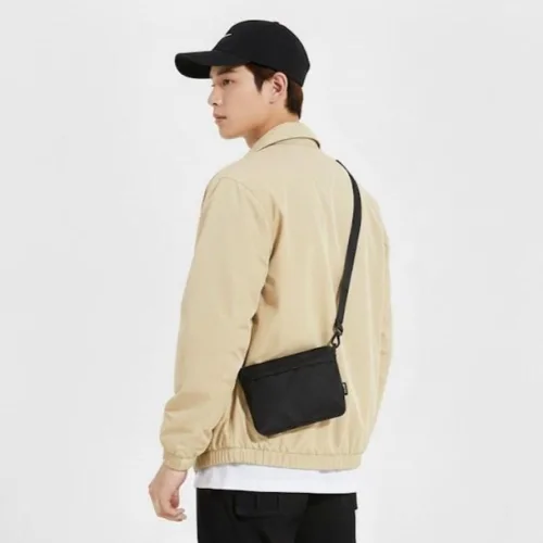 더채러티하우스 데일리 여행용 미니 크로스백