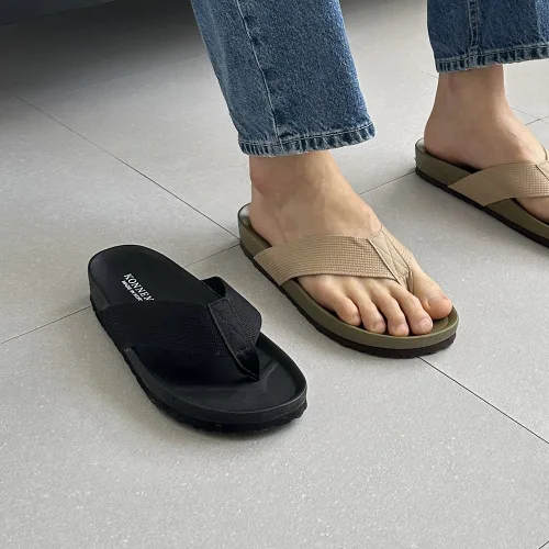 [당일출고]남녀공용 발편한 커플 쪼리 슬리퍼 여름 방수 장마 플립플랍 쪼리