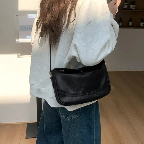 26년신상 가벼운 여성 숄더백 메모 크로스끈 증정 출근 가방