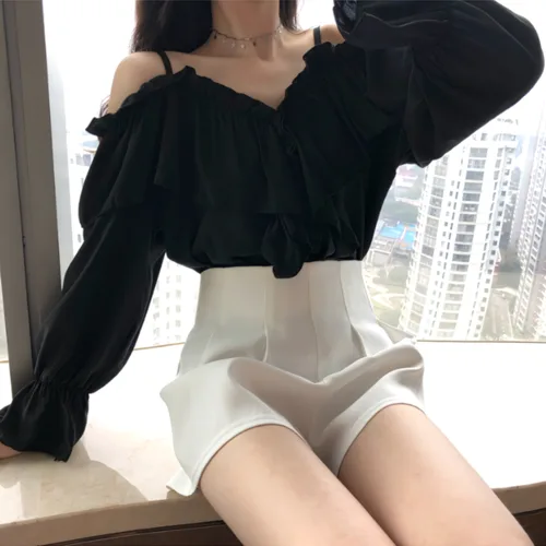 오프숄더 프릴 탑 나팔소매 긴팔 끈 페전트 블라우스